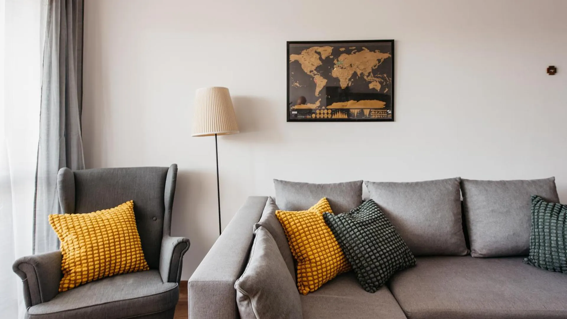 2-Room Apartment With Garage And Air Conditioning In The City Center Krakow