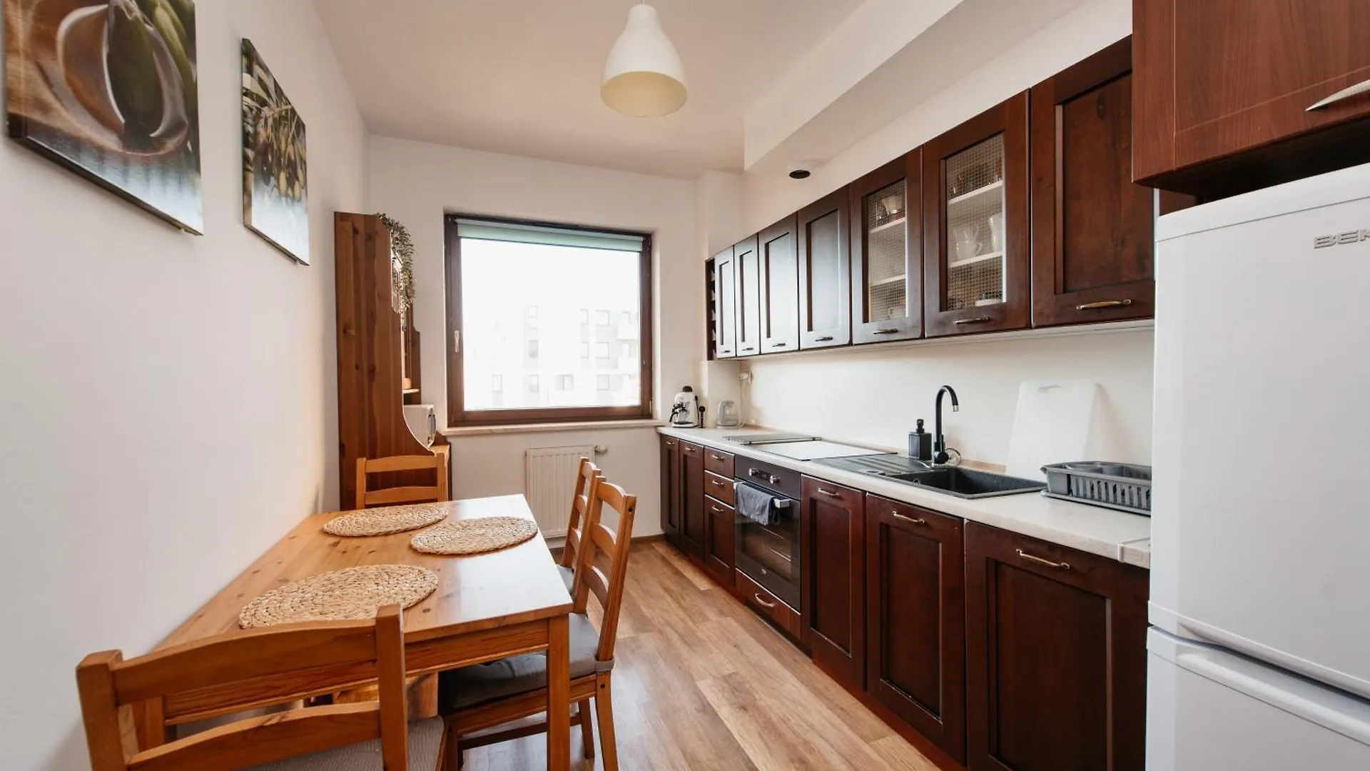 2-Room Apartment With Garage And Air Conditioning In The City Center Krakow
