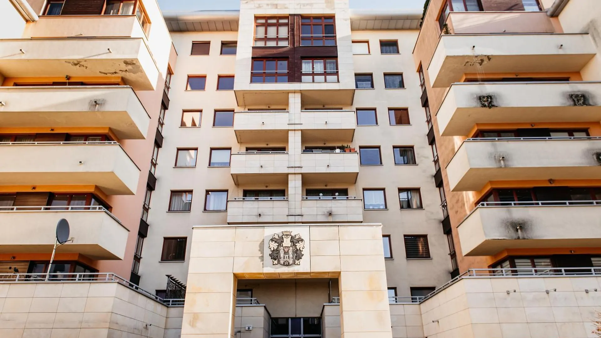2-Room Apartment With Garage And Air Conditioning In The City Center Cracovie 0*,